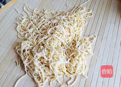 Illustration of how to make soup noodles 4