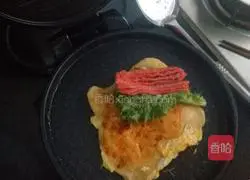 Illustration of egg-filled pancakes 21