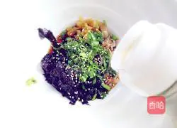 Illustration of how to make wontons 18