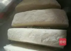 Illustration of how to make yellow garlic sprouts (chive yellow) and meat dumplings (home-style steamed dumplings) 5