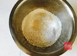 Illustration of how to make dough steamed buns 1