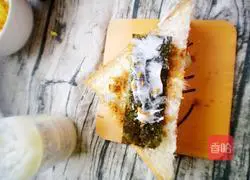 Illustration of how to make a sandwich in a day 14