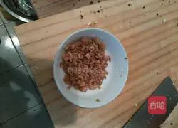 Illustration of how to make three fresh dumplings 4