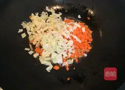 Illustration of how to make lazy fried rice 7