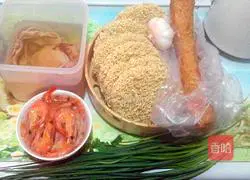 Illustration of how to make fried noodles with squid and shrimp 1
