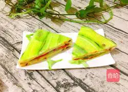 Illustration of how to make chicken fillet sandwich 1