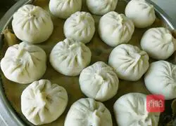 Illustration of how to make cabbage buns 9