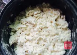 Illustration of how to make milk flower steamed buns 3