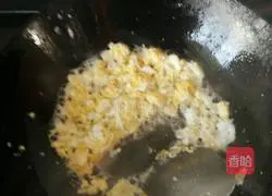 Illustration of how to make special fried rice 1