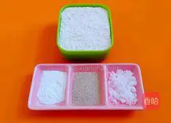 Illustration of how to make crispy and fragrant finger-wrapped cookies 2