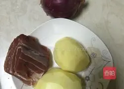 Illustration of how to make fried potato pancakes 1