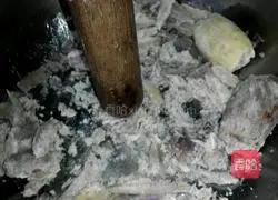 Illustration of how to make sweet potato pancakes 3