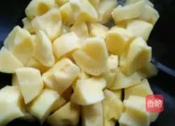 Potato braised rice recipe illustration 3