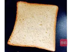 Egg, ham and meat floss sandwich Illustration of how to do it 1
