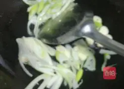 Illustration of hand-made soup noodles 13