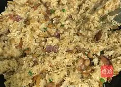 Illustration of how to make fried glutinous rice 9