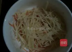 Illustration of how to make egg pancakes 1