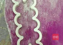 Illustration of how to make rose steamed buns, one of the 2017 Valentine's Day gifts 5