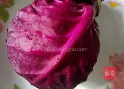Illustration of how to make purple cabbage sweet steamed buns 1