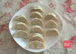 Illustration of how to make pork and beans stuffed dumplings 20