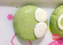 Illustration of how to make cartoon glutinous rice balls 4