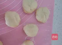 Illustration of how to make wife cake 2