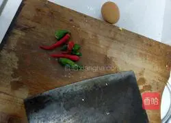 Fried bean dregs Illustration of how to make eggs 2