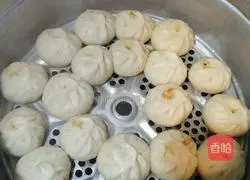 Illustration of how to make carrot meat buns 3