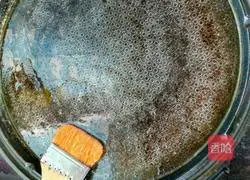 Illustration of how to make electric pancake egg pancake 4