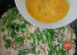 Illustration of how to make braised pancakes 13