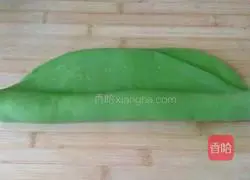 Illustration of how to make cabbage (Baicai) dumplings 4