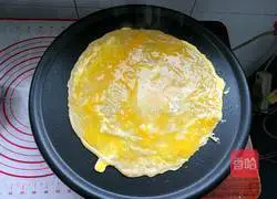 Illustration of making multigrain egg pancake 5