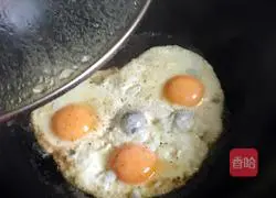 Thousand-feuille crispbread bacon and eggs (with the secret of sun-cooked eggs) ) illustration 3