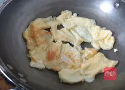 Illustration of how to make Cabbage Laoganma Fried Rice 2