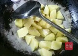 Illustration of how to make fried pancakes (hot noodle pancakes) 9