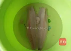 Illustration of making fish dumplings 2