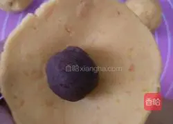 Illustration of how to make sweet potato and bean paste pie 8