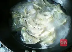 Illustration of how to make vegetarian and fresh dumplings 12