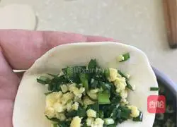 Chives Illustration of how to make egg dumplings 8