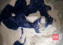 Illustration of how to make purple cabbage sweet steamed buns 8