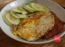 Illustration of how to make a simple deluxe version of a sandwich 8