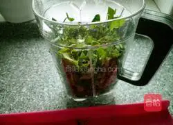 Illustration of how to make lotus buns 2