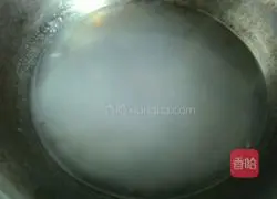 Illustration of how to make dumplings stuffed with chives and moss 8