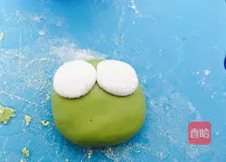 Illustration of how to make frog cartoon glutinous rice balls 8