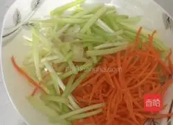 Illustration of how to make fried noodles 1