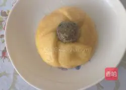 Illustration of how to make two-color steamed buns 18