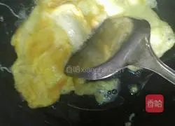 celery Illustration of how to make egg fried rice 4