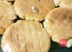 Illustration of how to make sweet potato glutinous rice cake 8