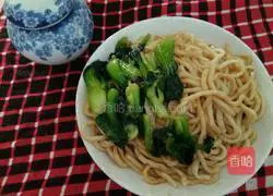 Illustration of how to make farmers’ scallion oil noodles 4