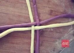 Illustration of how to make purple sweet potato and hydrangea steamed buns 2